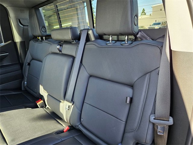 2025 GMC Sierra 1500 SLT - Photo 14