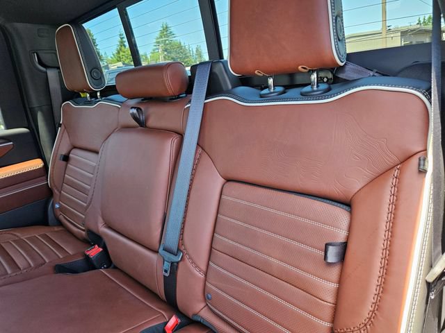2026 GMC Sierra 3500HD Denali Ultimate - Photo 17