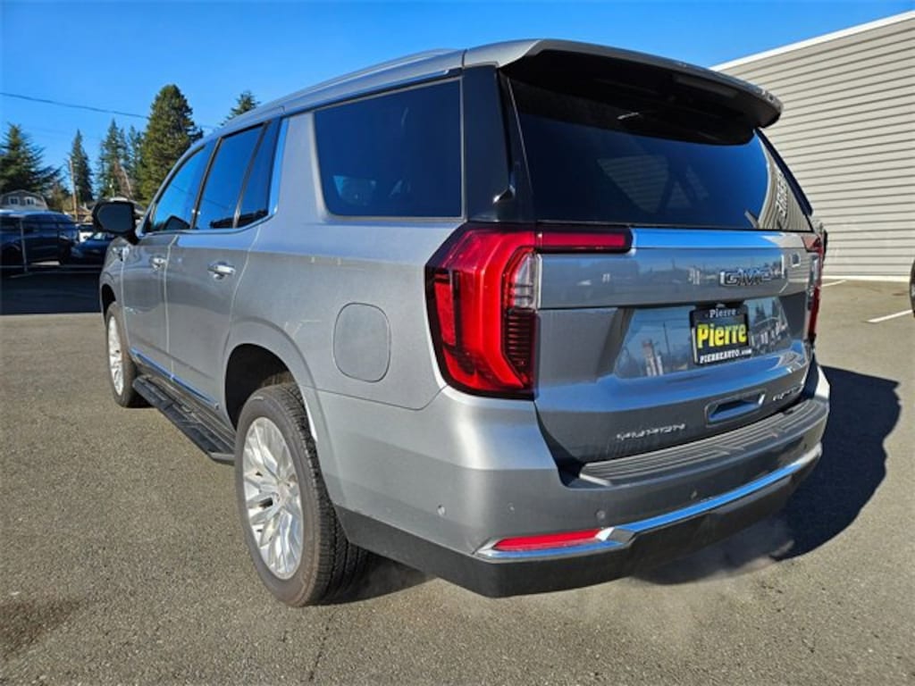 New 2025 GMC Yukon Elevation SUV