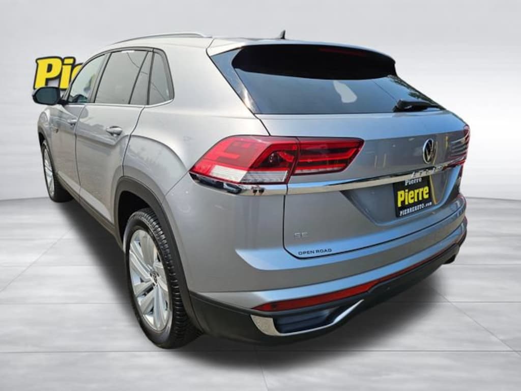 Used 2021 Volkswagen Atlas Cross Sport 2.0T SE w/Technology 4MOTION