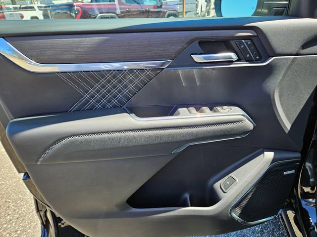 2026 GMC Acadia Denali - Photo 20