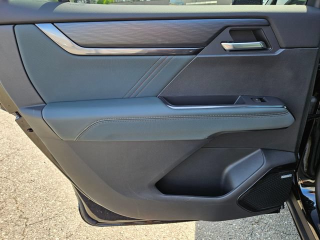 2026 GMC Acadia AT4 - Photo 18