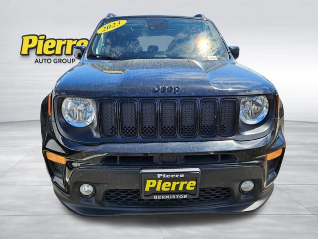 Used 2023 Jeep Renegade Altitude