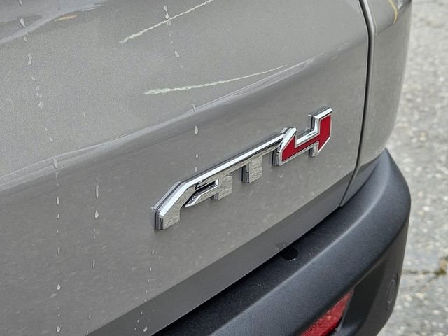 2026 GMC Acadia AT4 - Photo 11