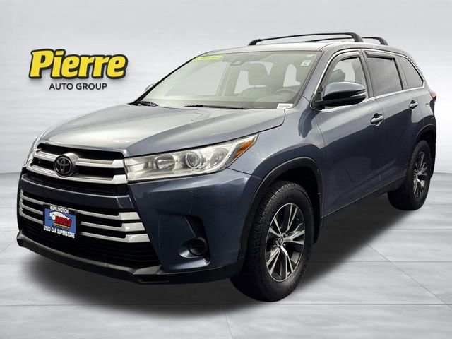 2019 Toyota Highlander LE 4x4 V6's photo