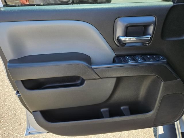 2018 Chevrolet Silverado 1500 Custom - Photo 23