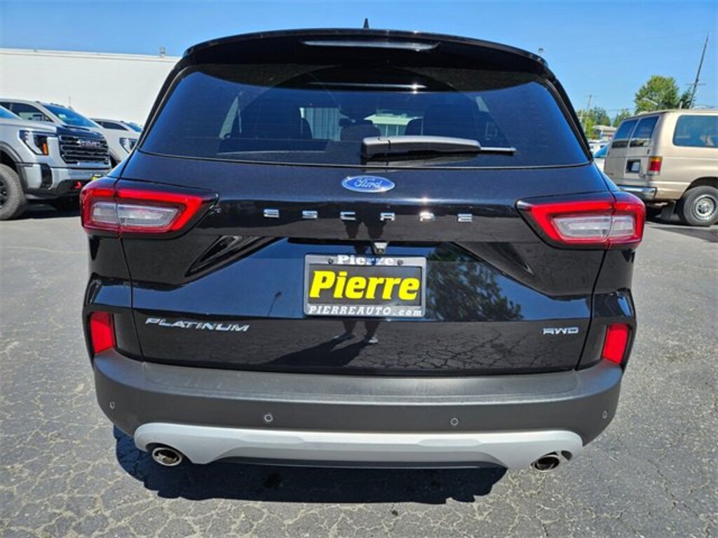 Used 2024 Ford Escape Platinum