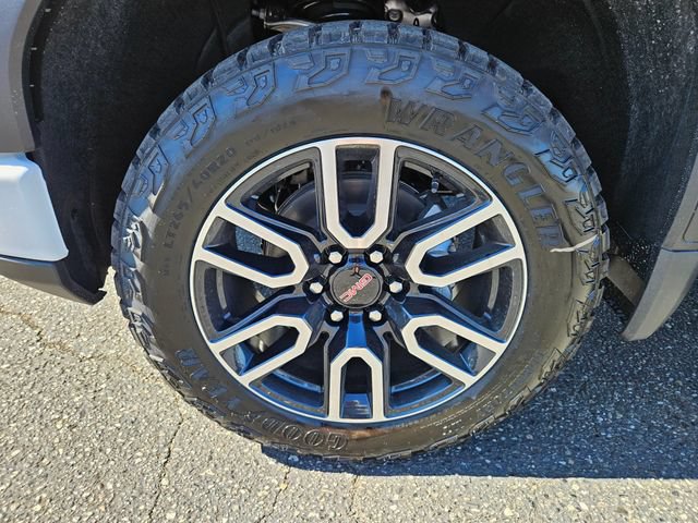 2026 GMC Sierra 1500 AT4 - Photo 9