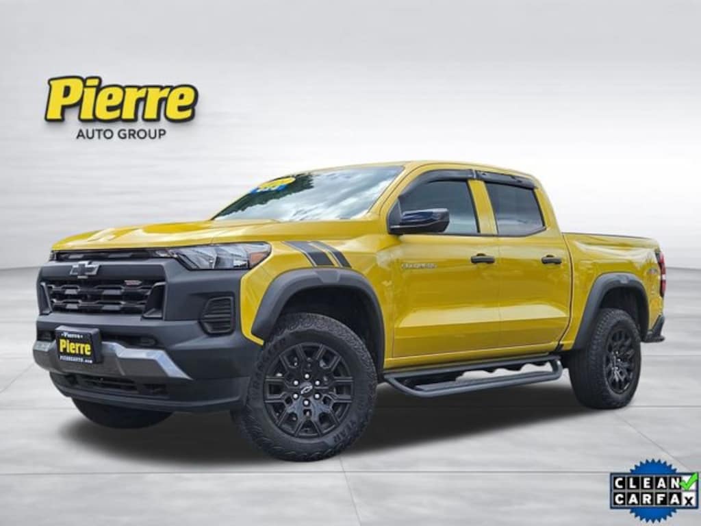 Used 2024 Chevrolet Colorado Trail Boss Truck