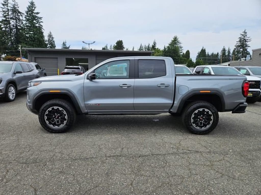 New 2026 GMC Canyon AT4 Truck