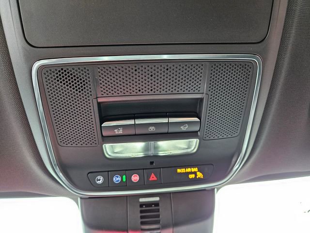 2026 GMC Acadia Denali - Photo 20