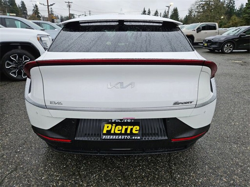 Used 2024 Kia EV6 Light Long Range