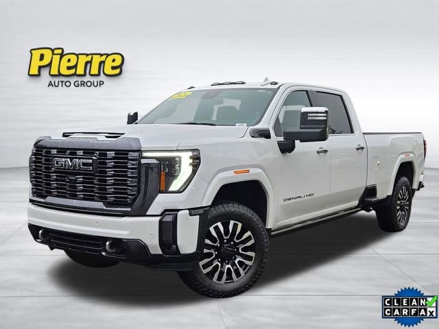 2024 GMC Sierra Denali Ultimate 4WD Crew Cab Long Box SR's photo
