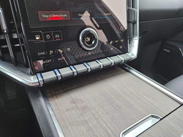 2026 GMC Acadia Denali - Photo 27