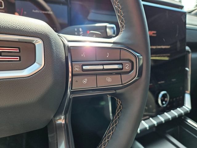 2026 GMC Acadia AT4 - Photo 34