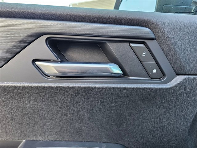 2026 GMC Acadia AT4 - Photo 18