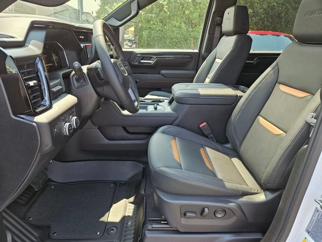 2026 GMC Sierra 3500HD AT4 - Photo 19
