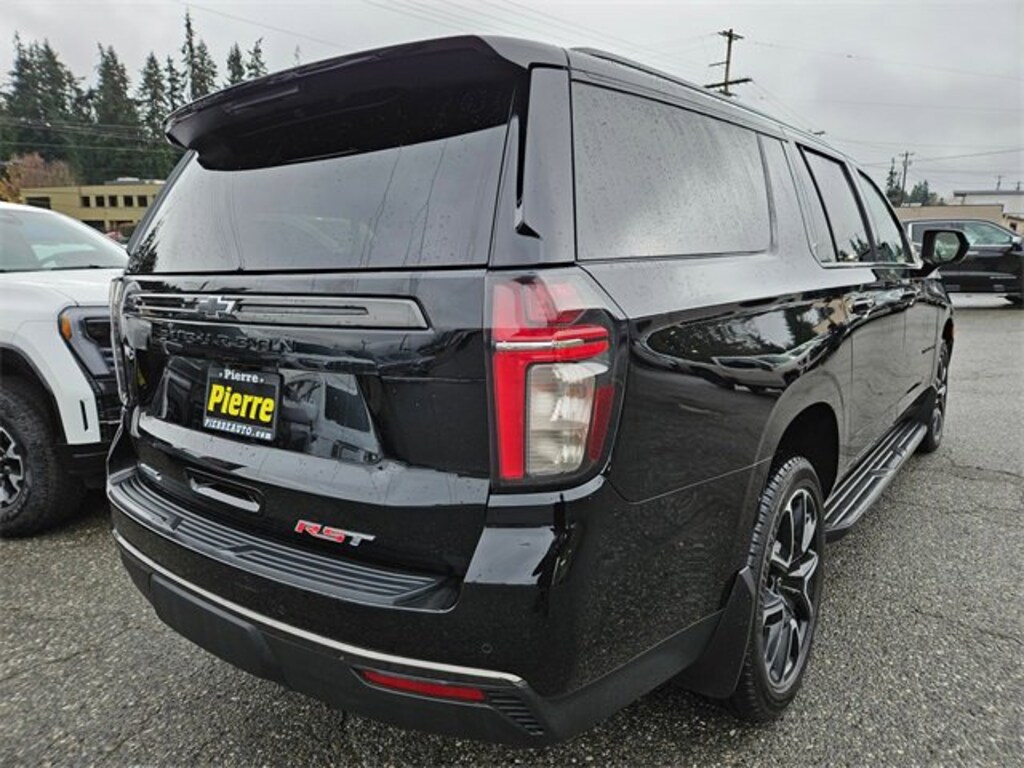 Used 2021 Chevrolet Suburban RST SUV