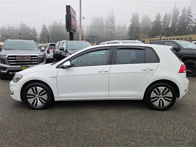 Used 2017 Volkswagen e-Golf e-Golf SE with VIN WVWKR7AU4HW953957 for sale in Everett, WA