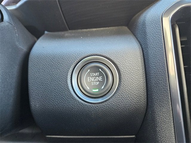 2026 GMC Acadia AT4 - Photo 29