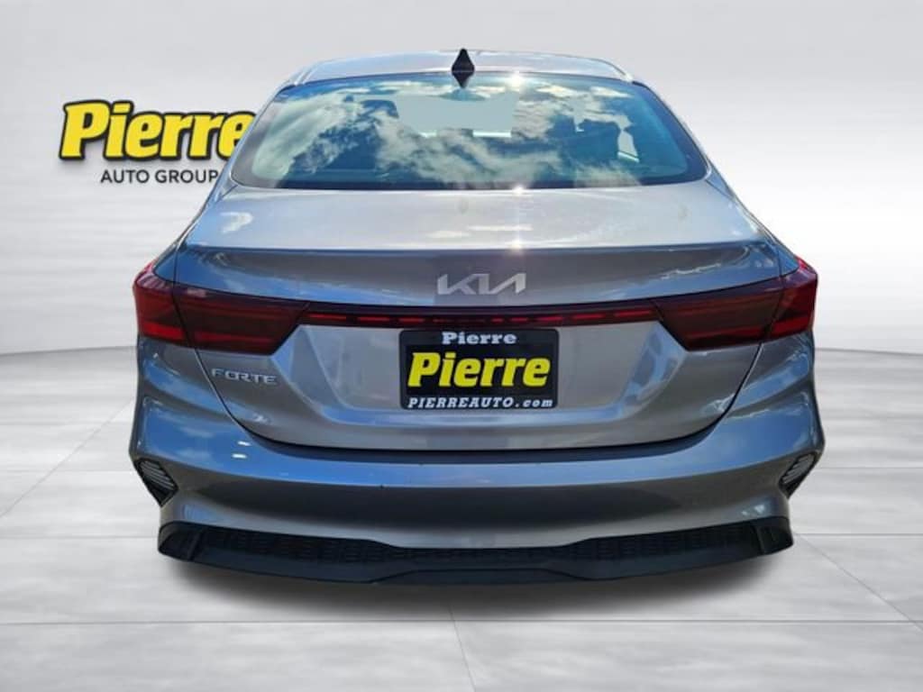 Used 2024 Kia Forte LXS