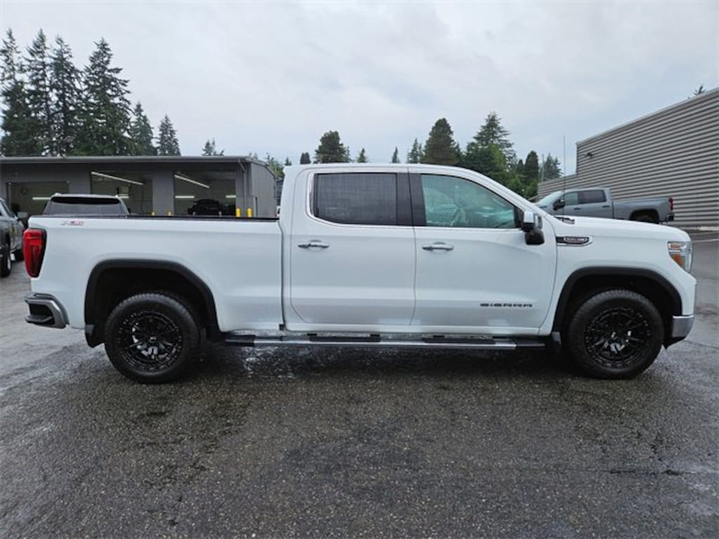 Used 2020 GMC Sierra 1500 SLT Truck