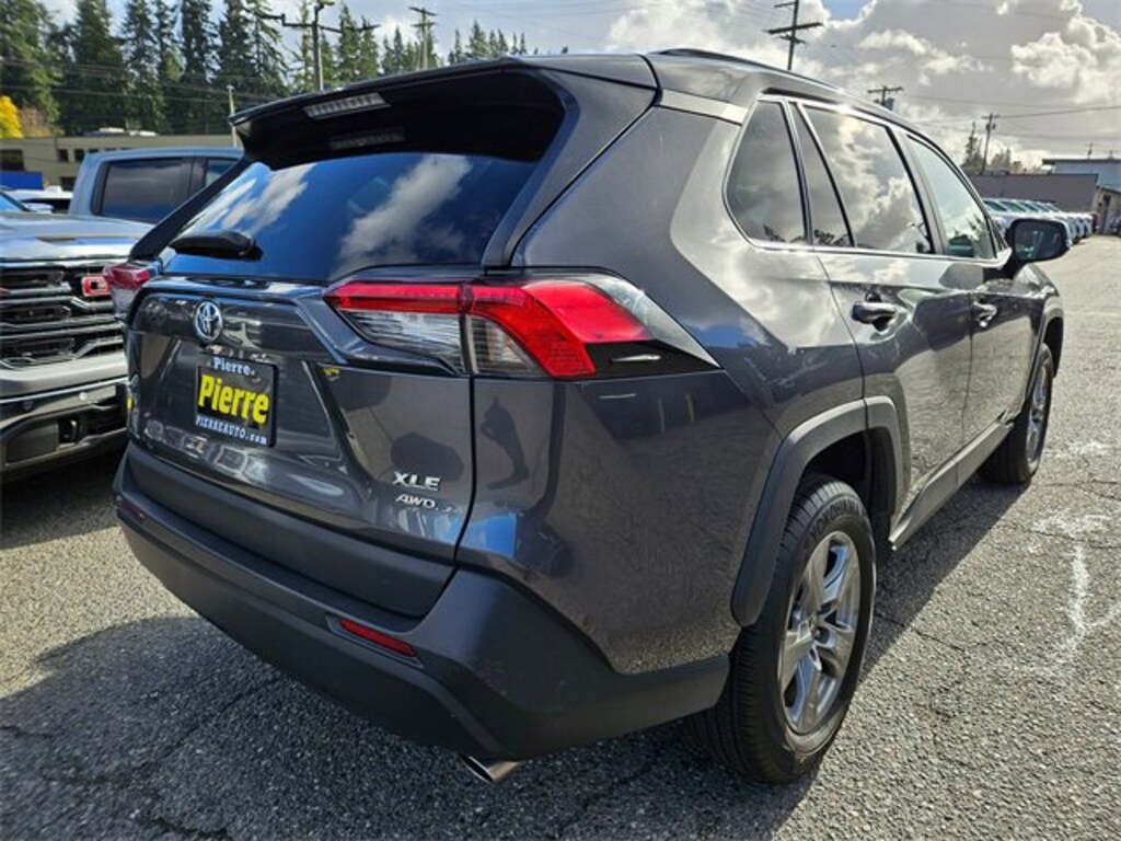 Used 2024 Toyota RAV4 XLE