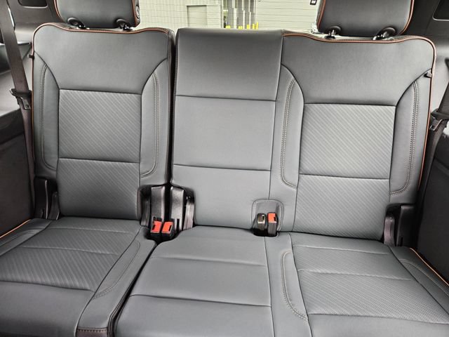 2026 GMC Yukon AT4 - Photo 17
