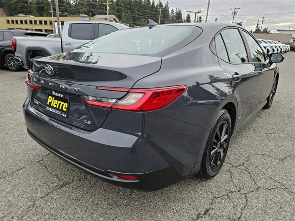 Used 2025 Toyota Camry LE