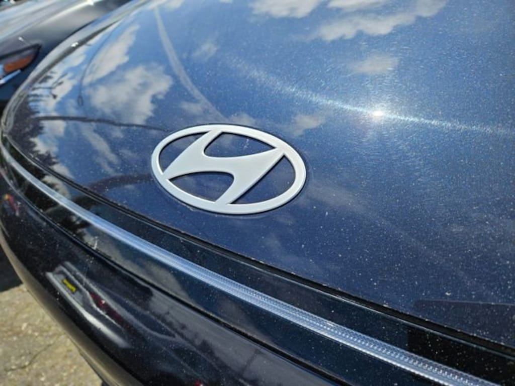 Used 2024 Hyundai Kona SEL