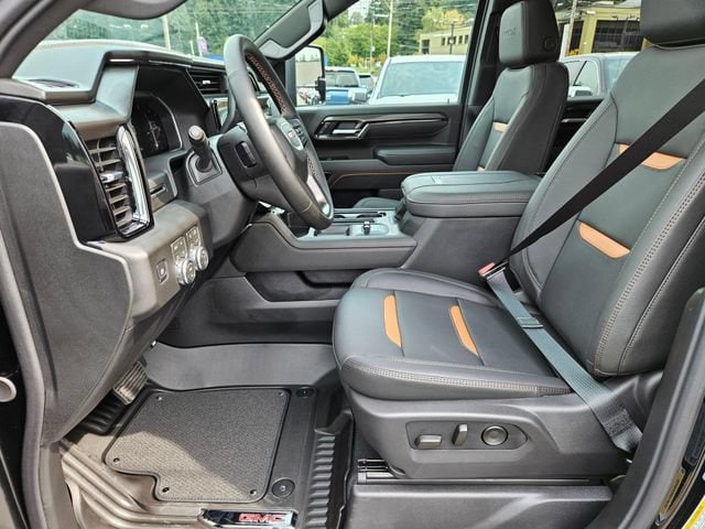 2026 GMC Sierra 2500HD AT4 - Photo 16