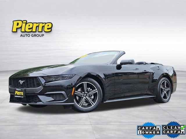 2025 Ford Mustang EcoBoost Convertible's photo