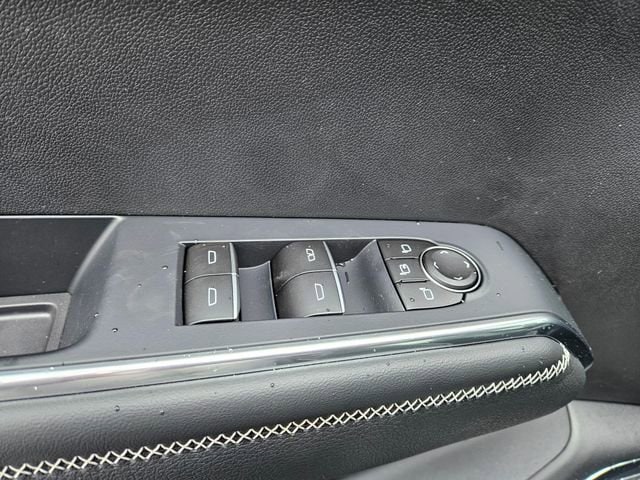 2026 GMC Acadia Denali - Photo 19