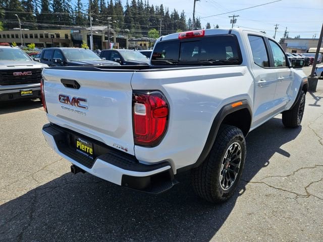 2026 GMC Canyon AT4 - Photo 11
