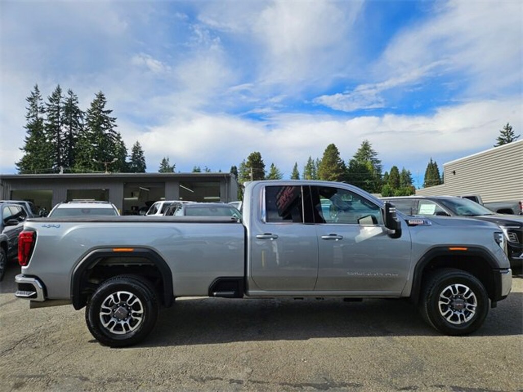 Used 2024 GMC Sierra 2500 HD SLE Truck