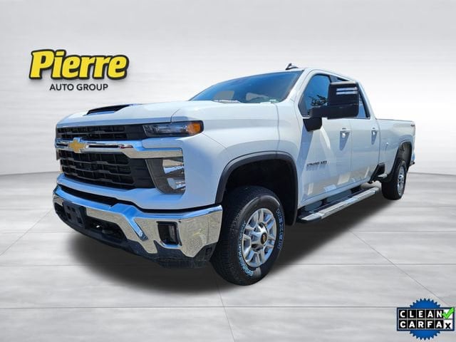 2025 Chevrolet Silverado HD LT 4WD Crew Cab Standard Box's photo