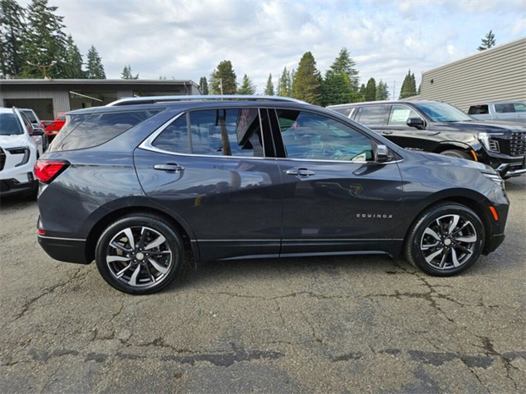 Used 2022 Chevrolet Equinox Premier SUV