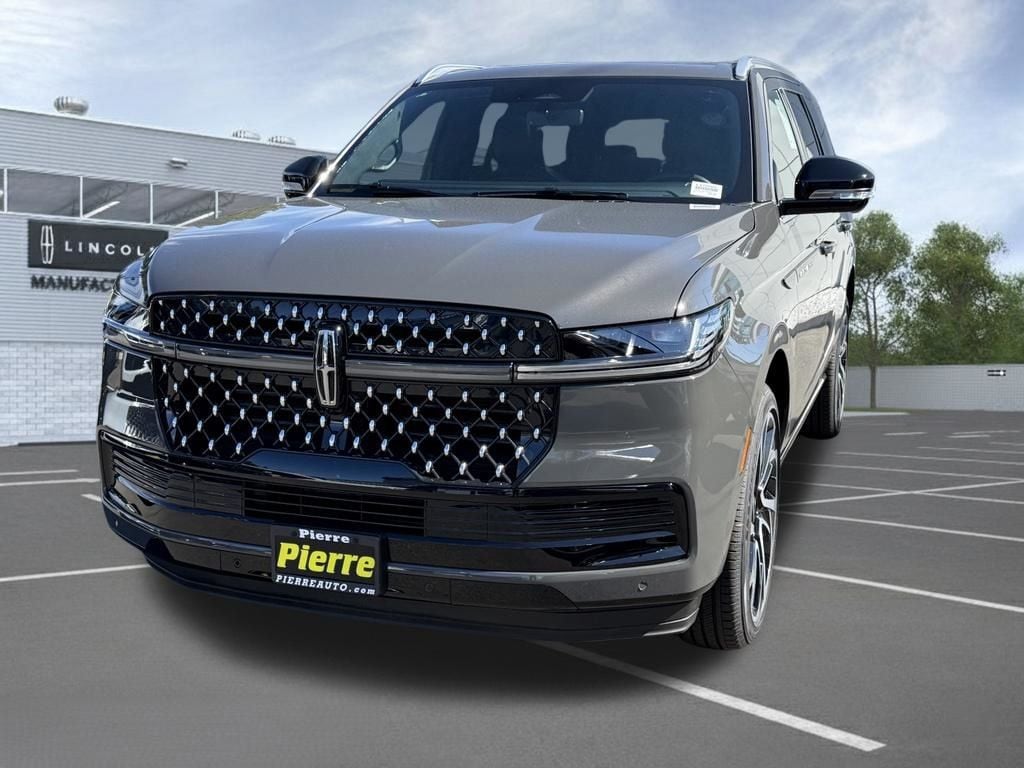 2027 Lincoln Navigator