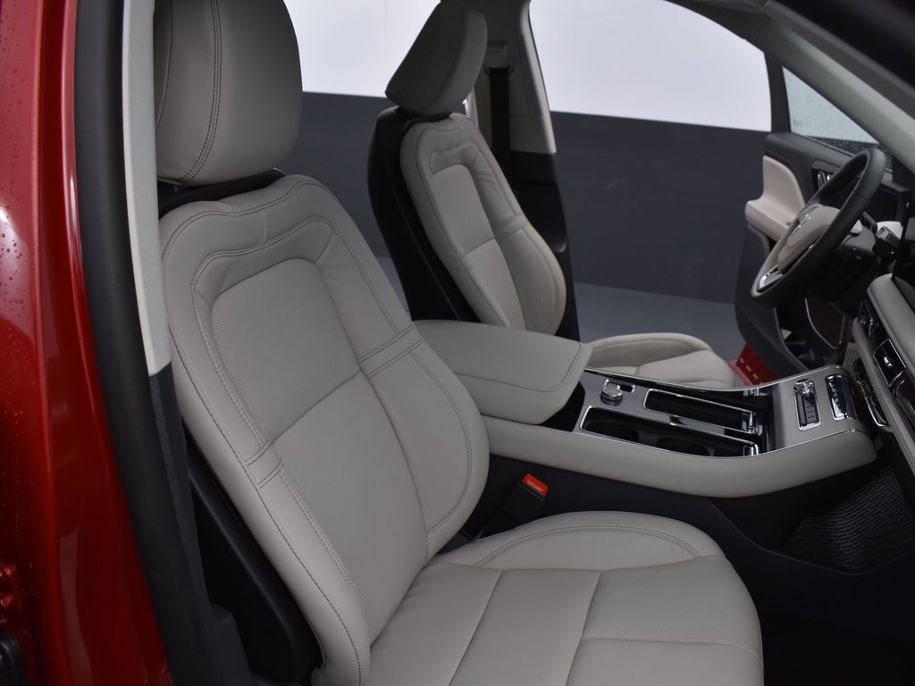 2025 Lincoln Aviator Reserve - Photo 30