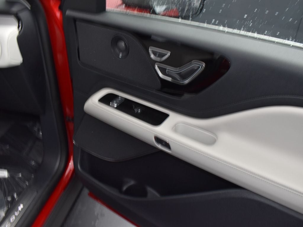 2025 Lincoln Aviator Reserve - Photo 26