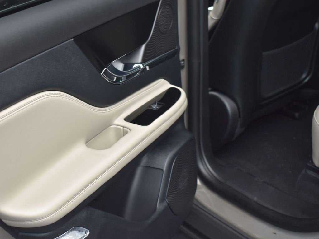 2026 Lincoln Corsair Grand Touring - Photo 12