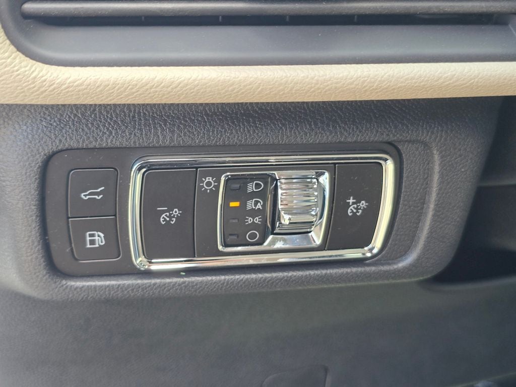 2025 Lincoln Corsair Grand Touring - Photo 25