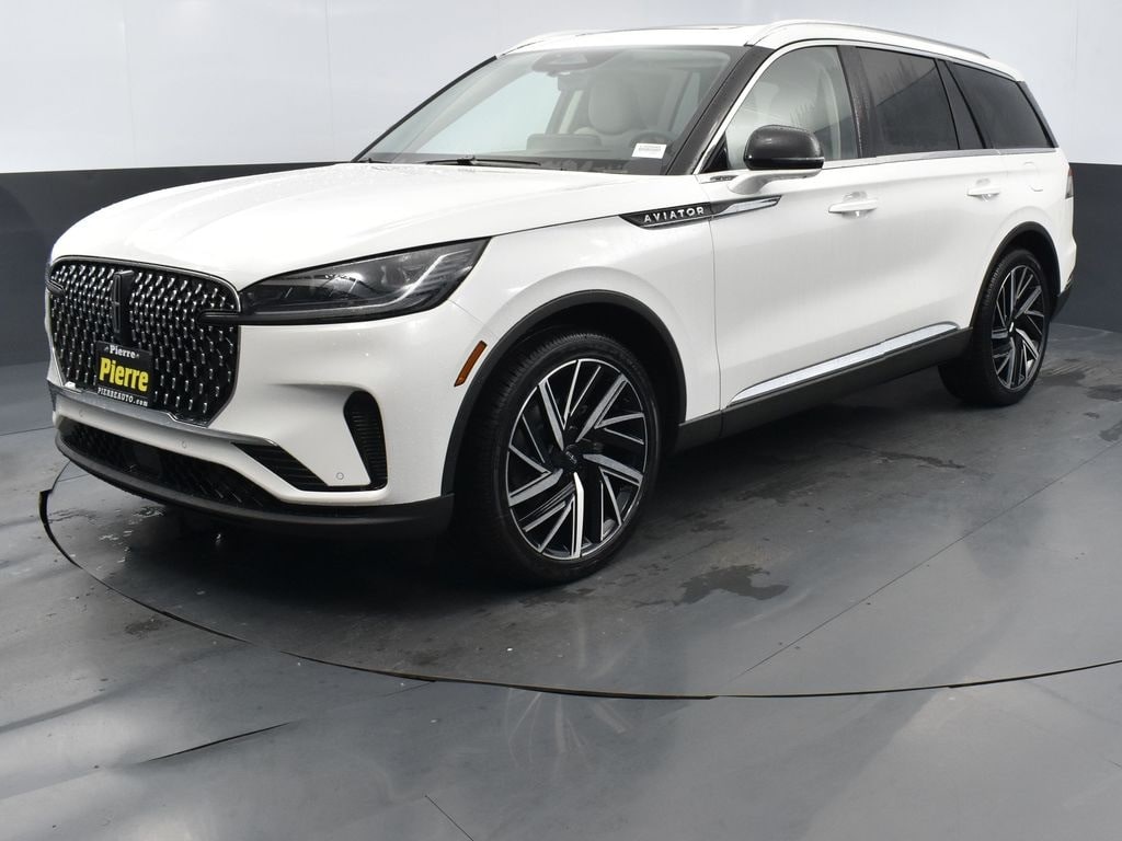 2026 Lincoln Aviator Reserve's photo