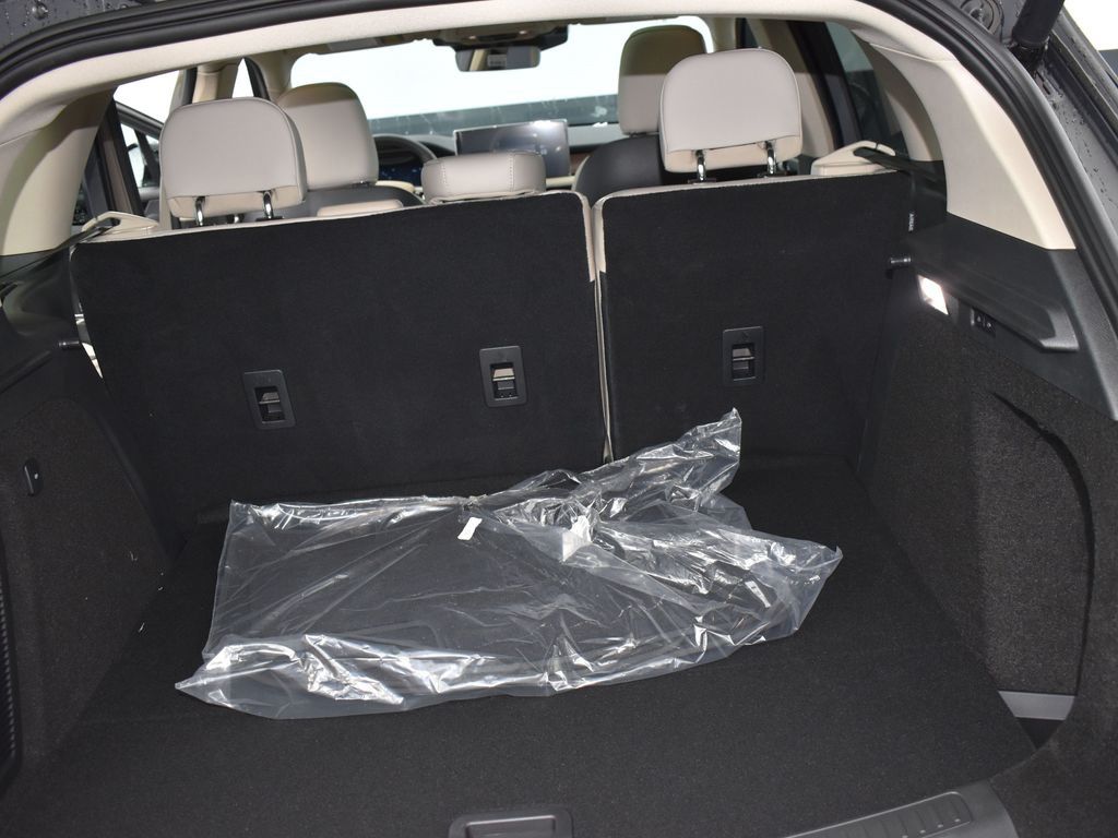 2025 Lincoln Corsair Grand Touring - Photo 13