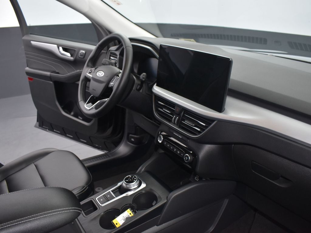 2024 Ford Escape Platinum - Photo 23