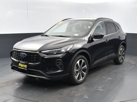 2024 Ford Escape Platinum SUV