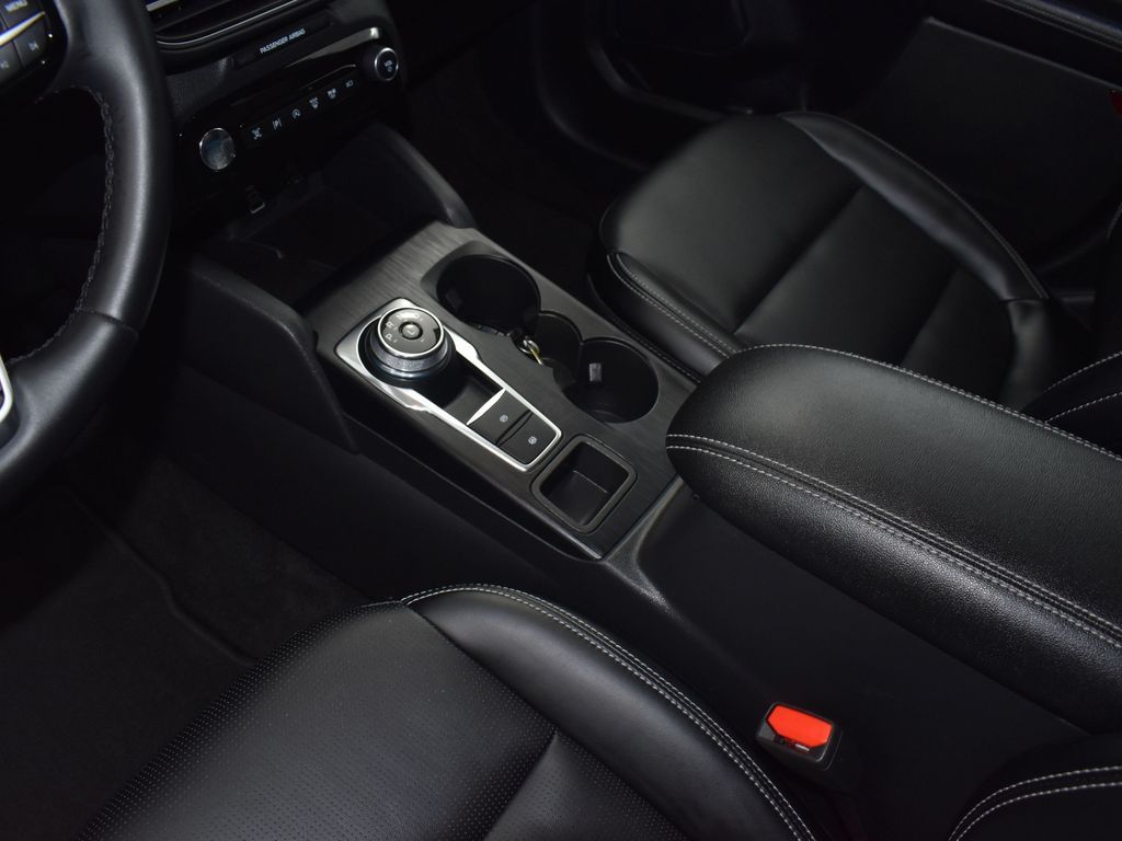 2024 Ford Escape Platinum - Photo 14