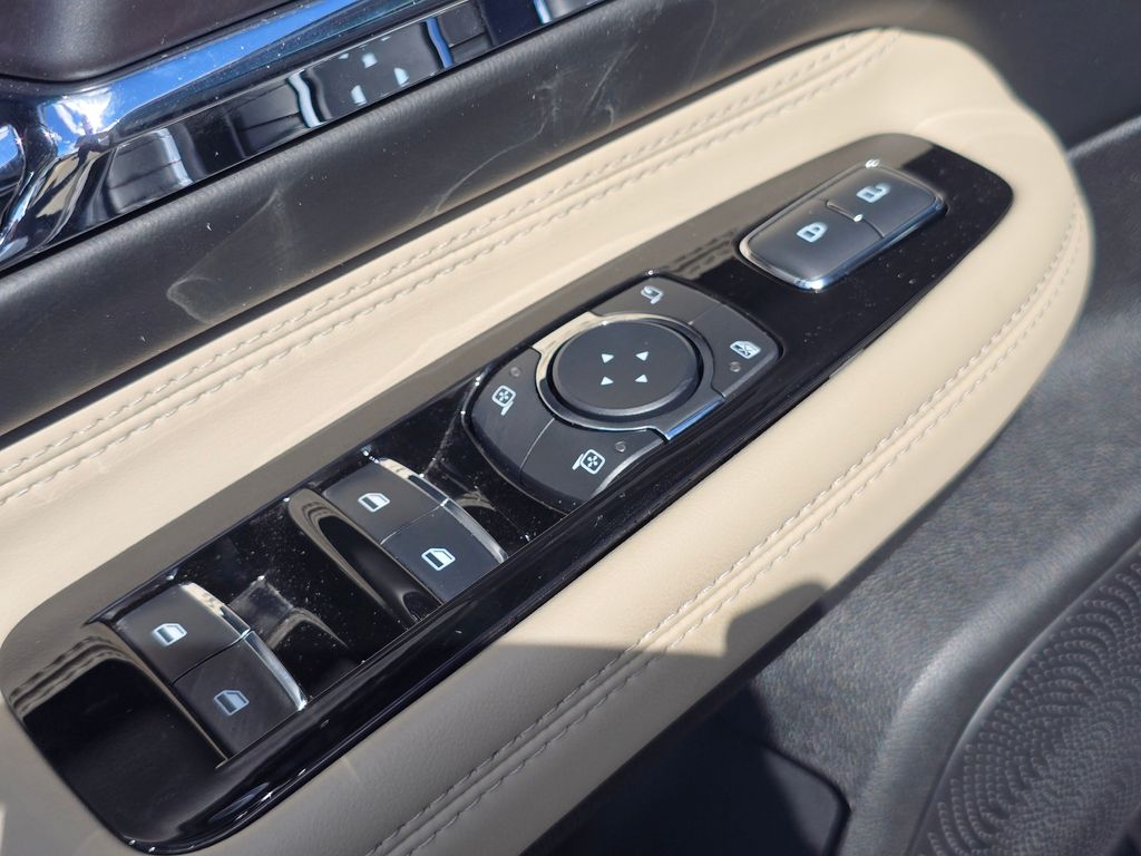 2025 Lincoln Corsair Grand Touring - Photo 24