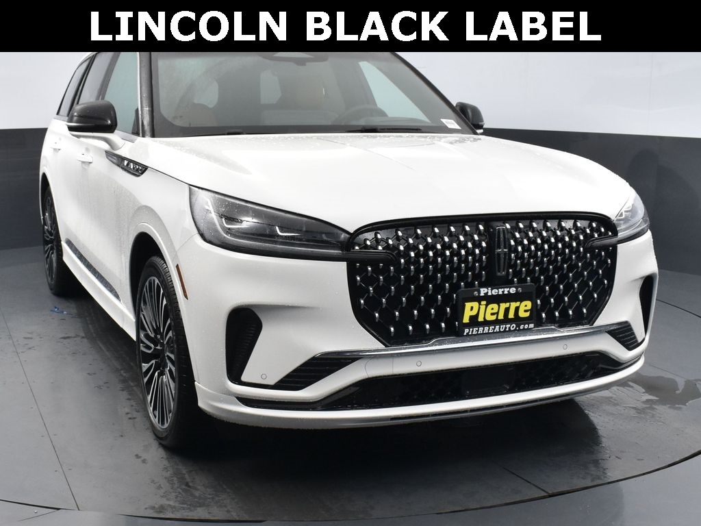 2025 Lincoln Aviator Black Label's photo