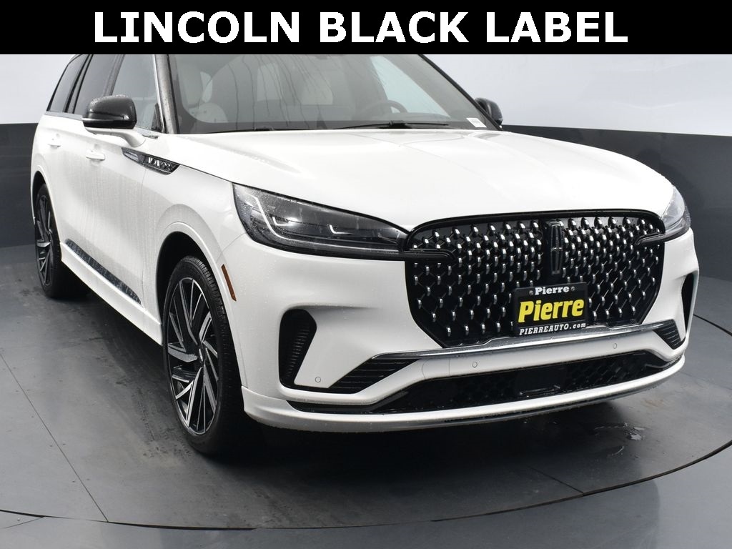 2026 Lincoln Aviator Black Label's photo